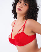 ALICE | Red Lace Lingerie Set